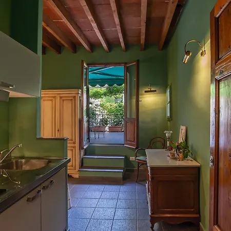 Loft With Terrace At Boboli Garden Lägenhet *